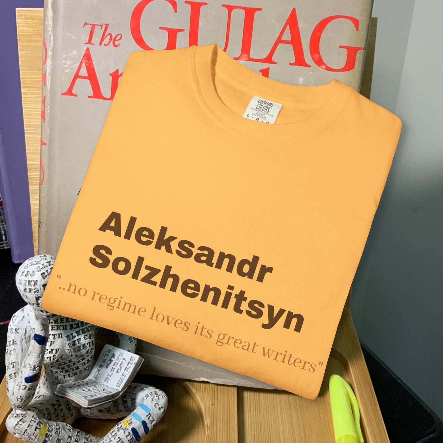 Aleksandr Solzhenitsyn '..no regime loves great writers."