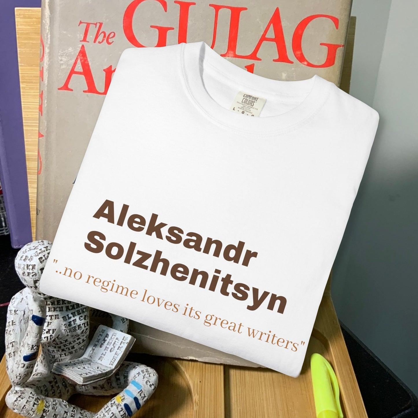 Aleksandr Solzhenitsyn '..no regime loves great writers."