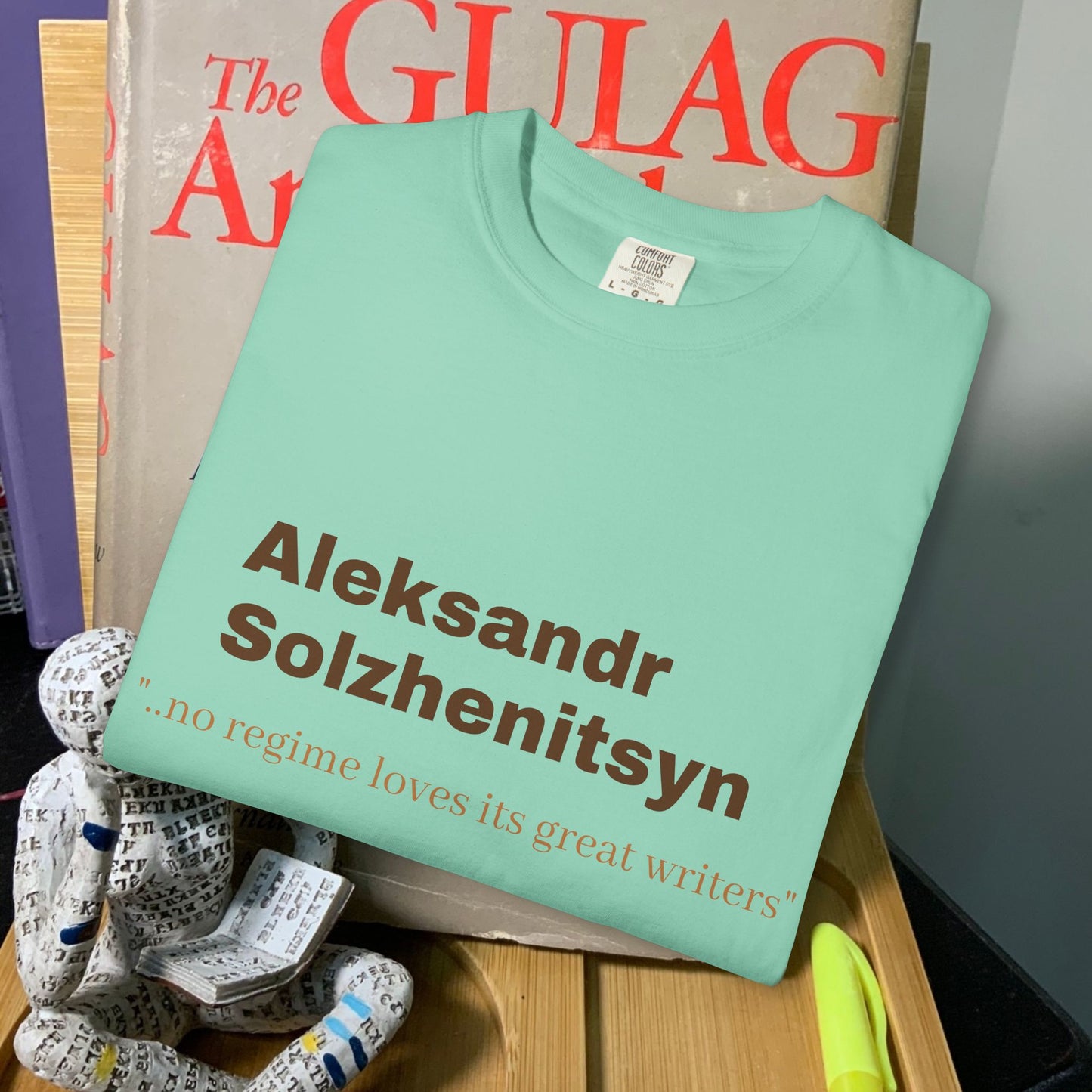 Aleksandr Solzhenitsyn '..no regime loves great writers."